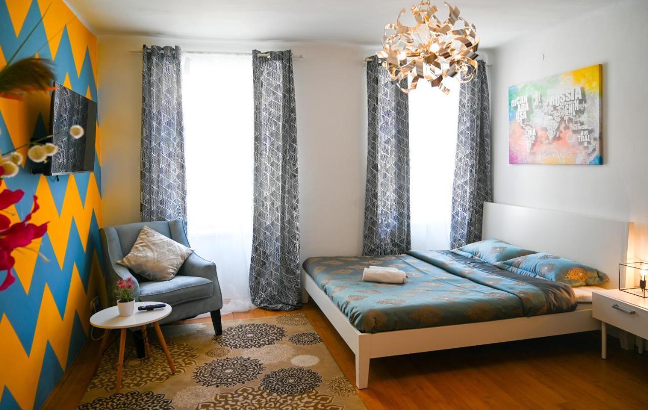 Backpacker Apartment Bahnhof Відень Екстер'єр фото